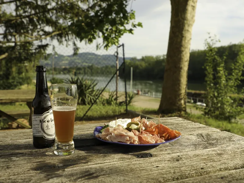 Pause gourmande à la Maison Eclusière Parcieux