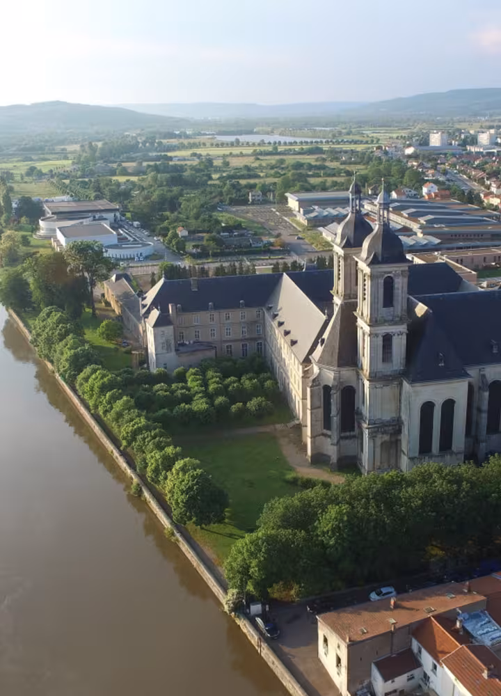 Abbaye des Prémontrés vue du ciel