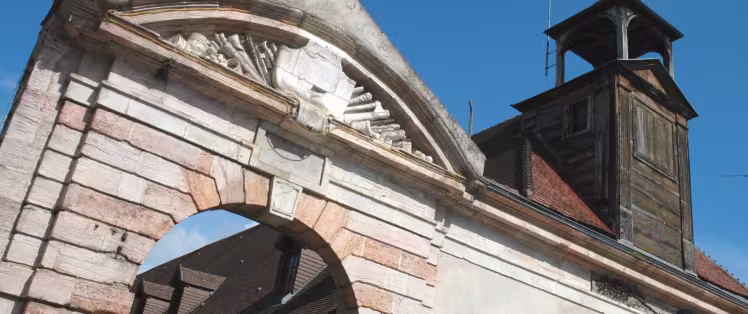 Entrée de l'Arsenal Vauban à Auxonne