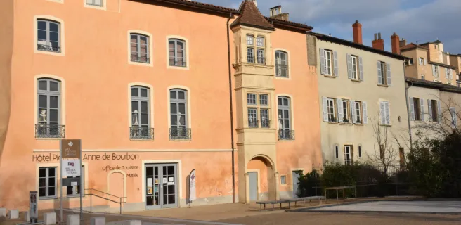 Ars Trévoux Tourist Office - BIT Trévoux
